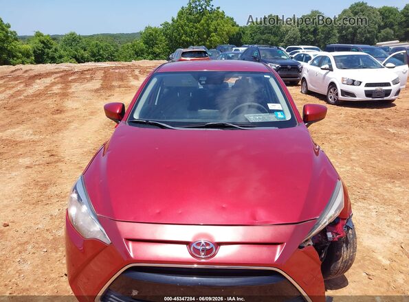 3MYDLBYV2JY306131 2018 TOYOTA YARIS IA Red Դիմացի տեսք