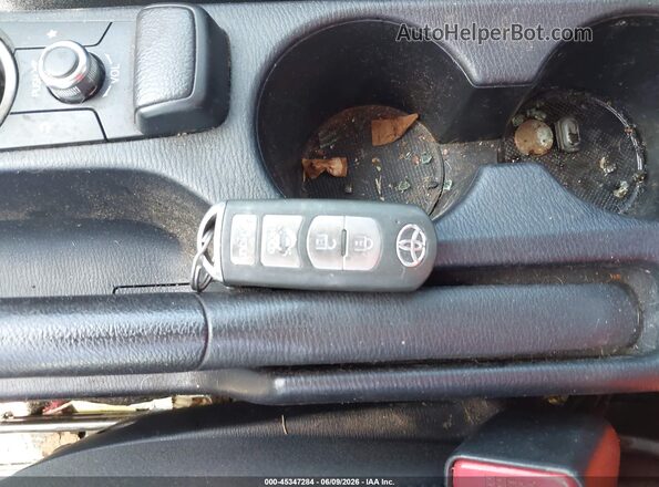 3MYDLBYV2JY306131 2018 TOYOTA YARIS IA Red Առջևի վահանակի տեսք