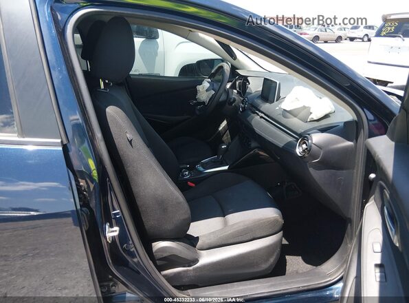 3MYDLBYV2JY330770 2018 TOYOTA YARIS IA Blue Front interior view