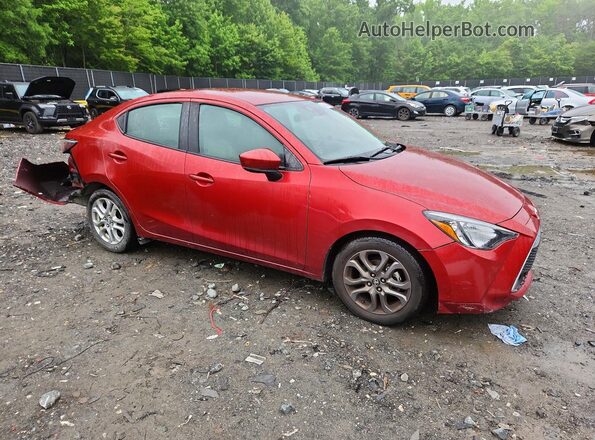 3MYDLBYV2KY511644 2019 TOYOTA YARIS Red Передня права чверть