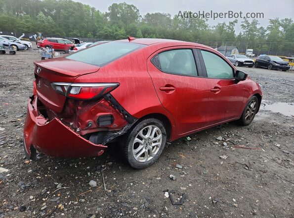 3MYDLBYV2KY511644 2019 TOYOTA YARIS Red Задня права чверть