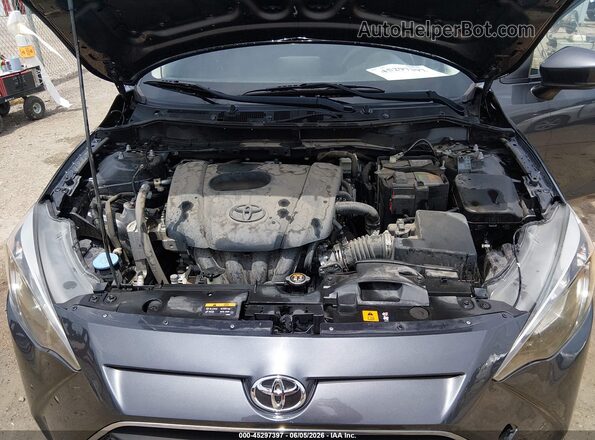 3MYDLBYV2KY513894 2019 TOYOTA YARIS Black Вид ззаду