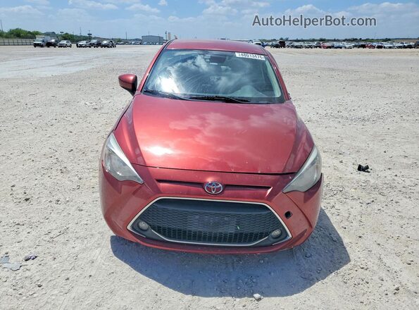 3MYDLBYV2LY706256 2020 TOYOTA YARIS Red Вид спереду