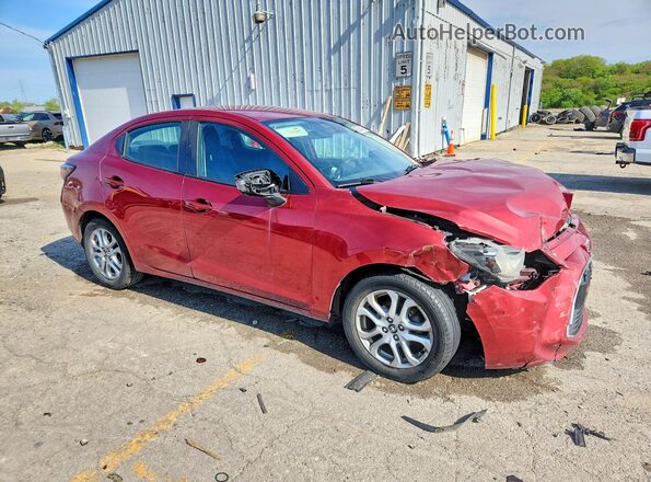 3MYDLBYV3HY171235 2017 TOYOTA YARIS Red Front right