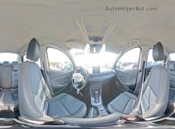 3MYDLBYV3HY171235 2017 TOYOTA YARIS Red 360 interior view