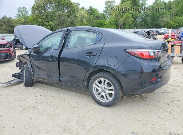3MYDLBYV3HY182980 2017 TOYOTA YARIS Black Задня ліва чверть