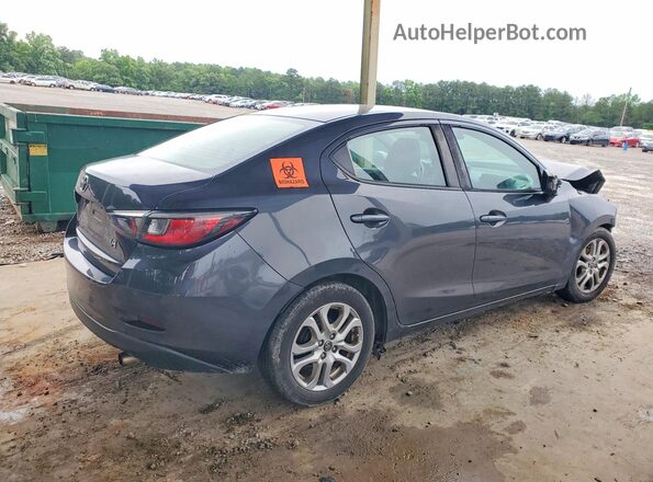 3MYDLBYV3HY186754 2017 TOYOTA YARIS Серый 