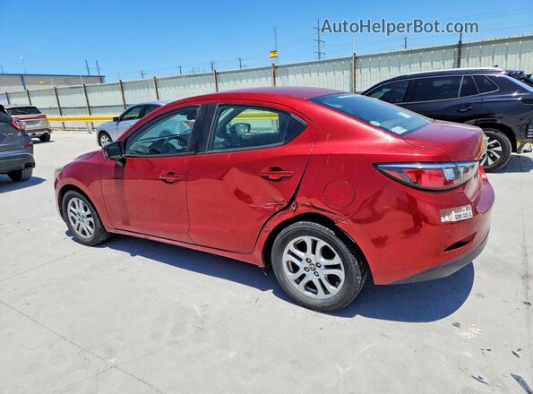 3MYDLBYV3JY323309 2018 TOYOTA YARIS Red Tył lewy