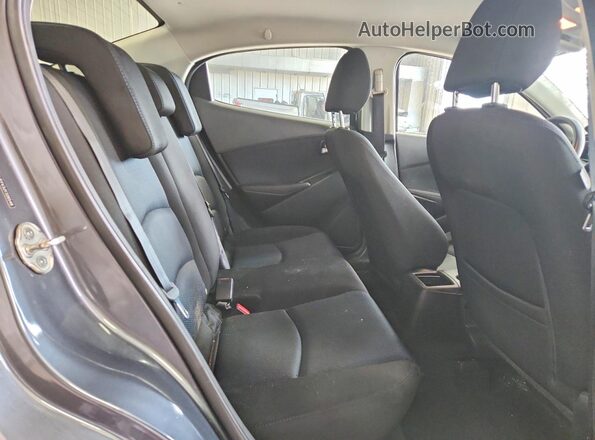 3MYDLBYV3JY326548 2018 TOYOTA YARIS Gray Rear seats view