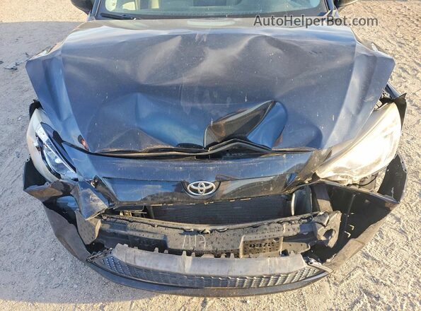 3MYDLBYV3KY502676 2019 TOYOTA YARIS Black Rear interior view