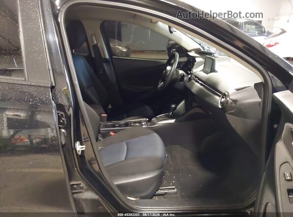 3MYDLBYV3KY513550 2019 TOYOTA YARIS Black წინა სალონის ხედი