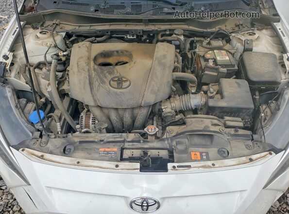 3MYDLBYV3KY522894 2019 TOYOTA YARIS White 