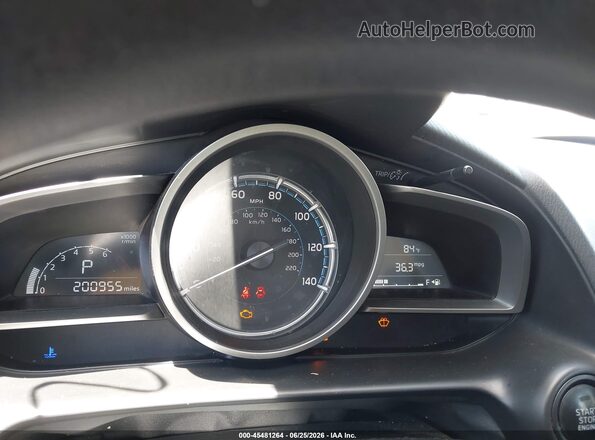 3MYDLBYV3KY523673 2019 TOYOTA YARIS White Հետևի նստատեղերի տեսք