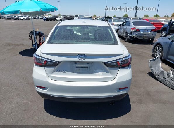 3MYDLBYV3KY523673 2019 TOYOTA YARIS White 