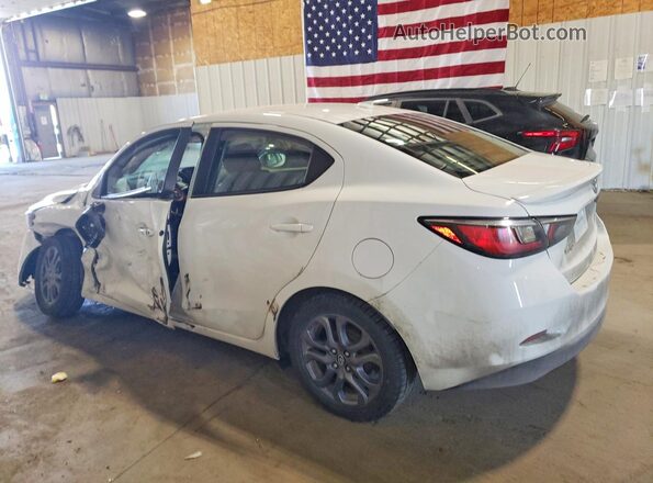 3MYDLBYV3KY527254 2019 TOYOTA YARIS White Tył lewy