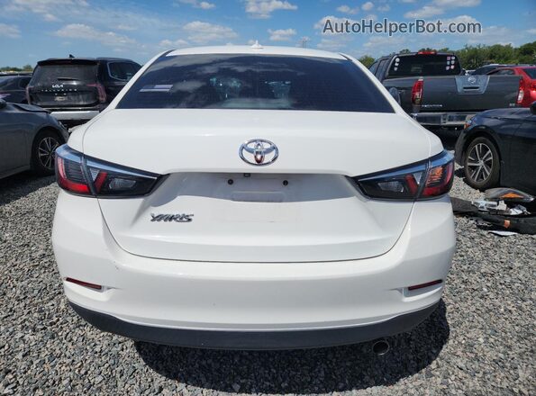 3MYDLBYV3KY528419 2019 TOYOTA YARIS White Rear view