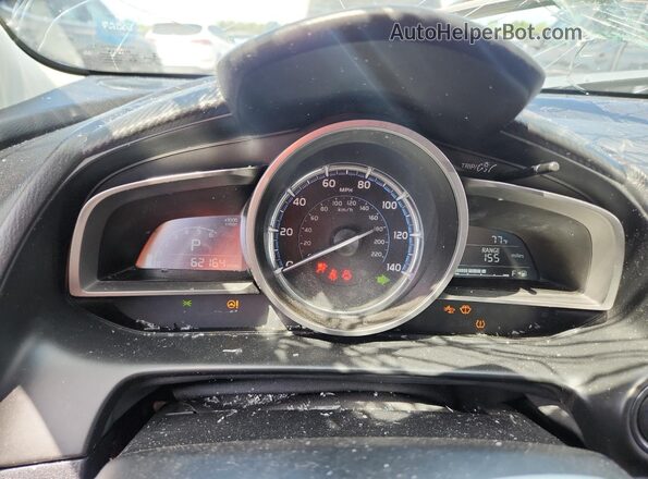 3MYDLBYV3KY528419 2019 TOYOTA YARIS White Instrument cluster view