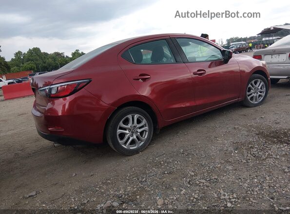 3MYDLBYV4HY182258 2017 TOYOTA YARIS IA Red 