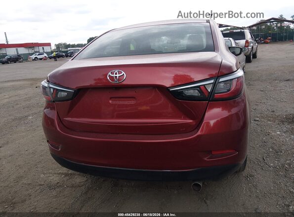 3MYDLBYV4HY182258 2017 TOYOTA YARIS IA Red 