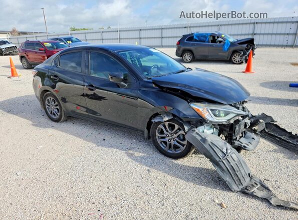 3MYDLBYV4KY506011 2019 TOYOTA YARIS Black წინა მარჯვენა
