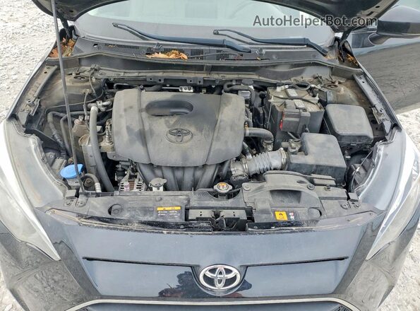 3MYDLBYV4KY516201 2019 TOYOTA YARIS Black 