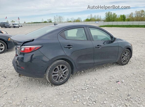3MYDLBYV4KY516201 2019 TOYOTA YARIS Black 