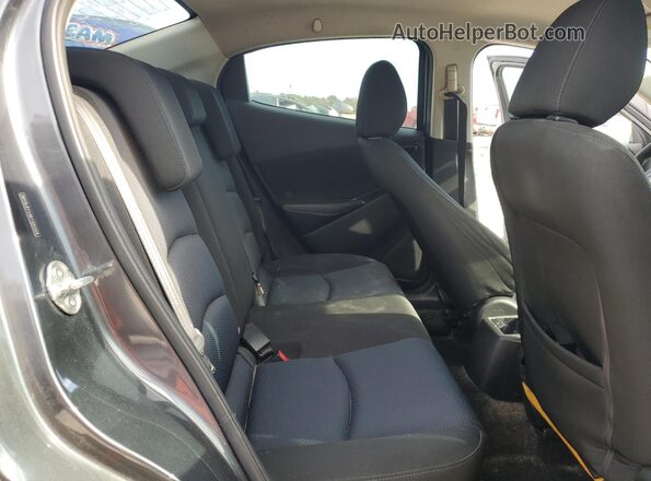 3MYDLBYV4KY520328 2019 TOYOTA YARIS Charcoal უკანა სავარძლების ხედი