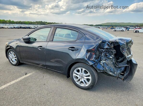 3MYDLBYV5HY180194 2017 TOYOTA YARIS Black უკანა მარცხენა