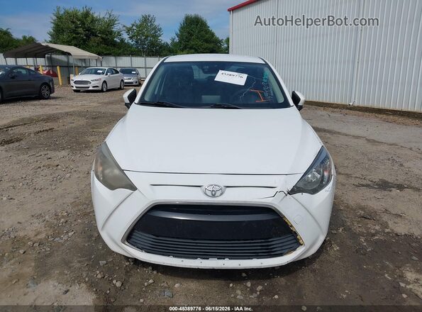 3MYDLBYV5HY189543 2017 TOYOTA YARIS IA White წინა ხედი