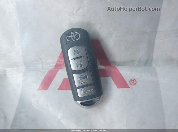 3MYDLBYV5HY189543 2017 TOYOTA YARIS IA White წინა პანელის ხედი