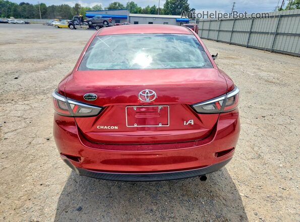 3MYDLBYV5JY322095 2018 TOYOTA YARIS Red 
