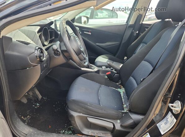 3MYDLBYV5KY511766 2019 TOYOTA YARIS Black Սալոնի դիմացի տեսք