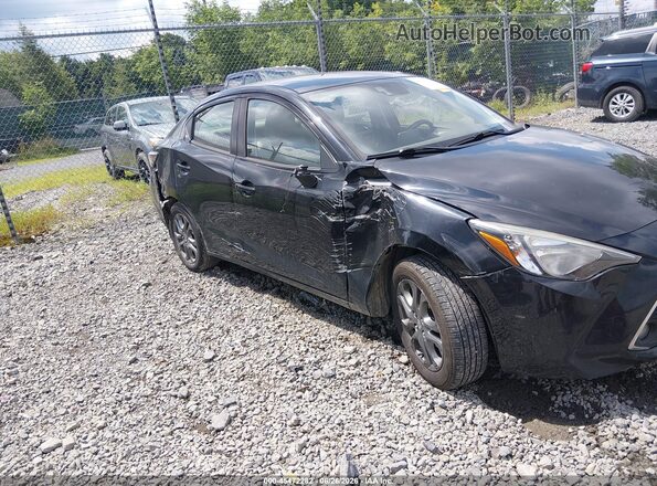 3MYDLBYV5KY514845 2019 TOYOTA YARIS Черный Вид спереди