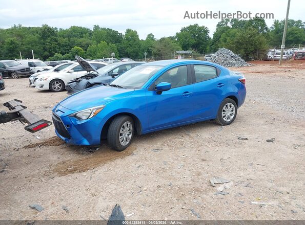3MYDLBYV5KY522282 2019 TOYOTA YARIS Blue წინა მარცხენა ხედი სამი მეოთხედიდან