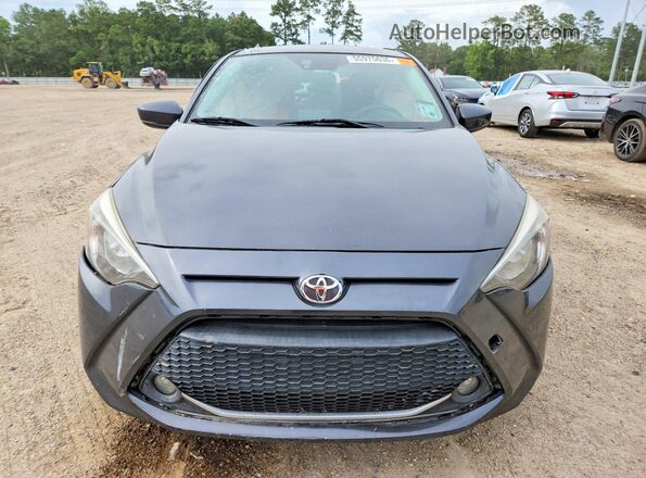 3MYDLBYV5KY528261 2019 TOYOTA YARIS Gray 