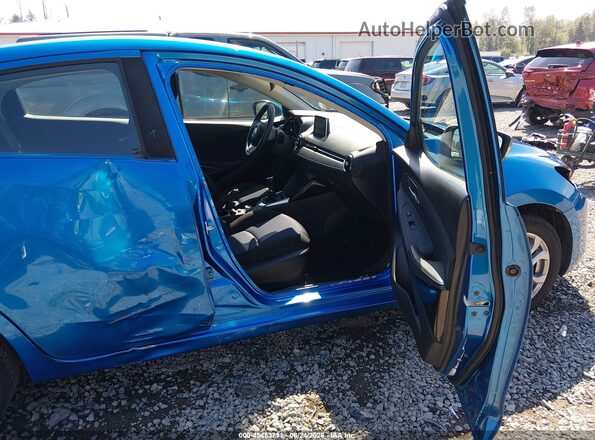 3MYDLBYV6HY185470 2017 TOYOTA YARIS IA Blue Սալոնի դիմացի տեսք