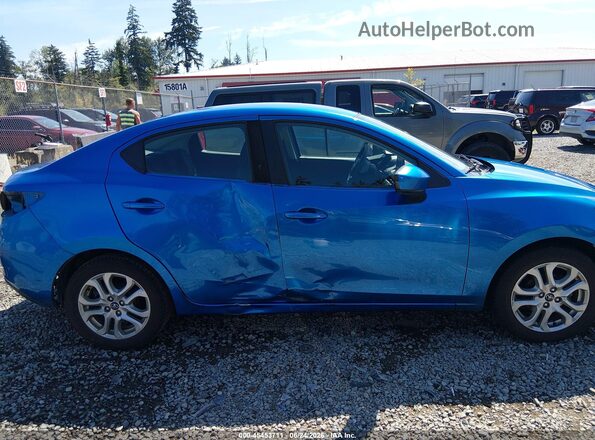 3MYDLBYV6HY185470 2017 TOYOTA YARIS IA Blue Սալոնի 360 աստիճան տեսք