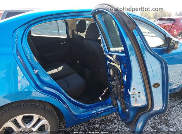 3MYDLBYV6HY185470 2017 TOYOTA YARIS IA Blue VIN կոդի պիտակի տեսք