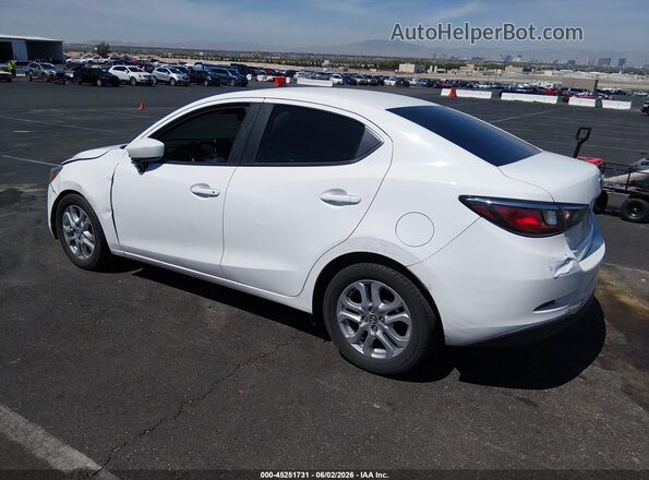 3MYDLBYV6JY324597 2018 TOYOTA YARIS IA White Задня ліва чверть