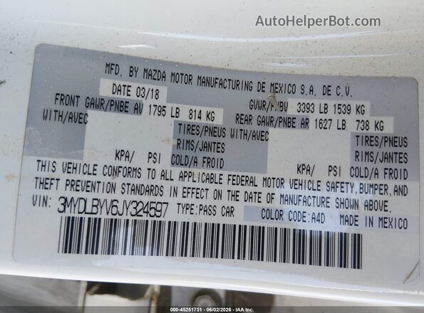 3MYDLBYV6JY324597 2018 TOYOTA YARIS IA White Вид підкапотного простору