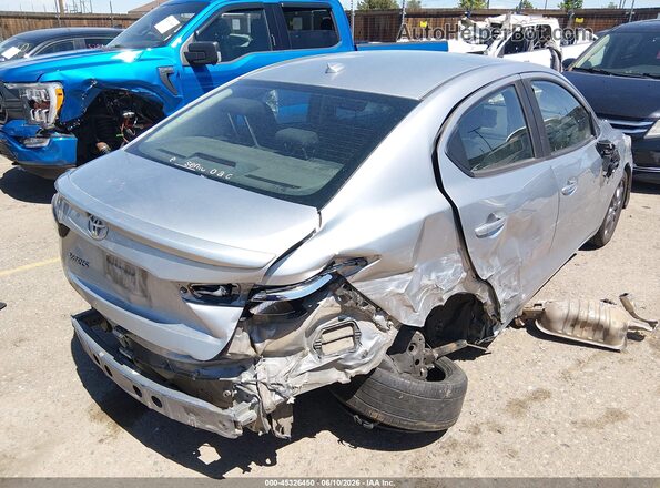 3MYDLBYV6KY510240 2019 TOYOTA YARIS Gray Rear right