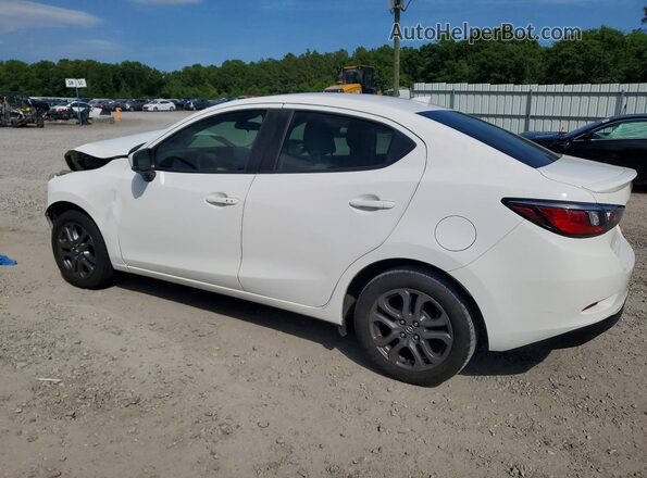 3MYDLBYV6KY522744 2019 TOYOTA YARIS White Հետևի ձախ
