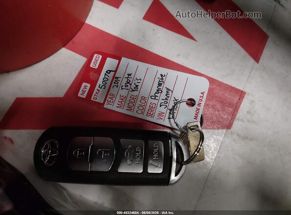 3MYDLBYV7KY527080 2019 TOYOTA YARIS Black წინა პანელის ხედი