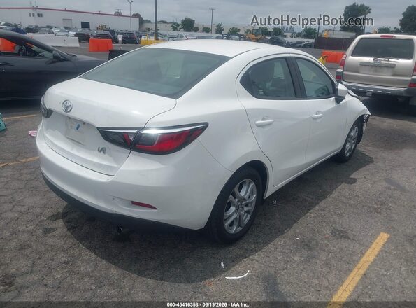 3MYDLBYV8HY173692 2017 TOYOTA YARIS IA White Հետևի աջ