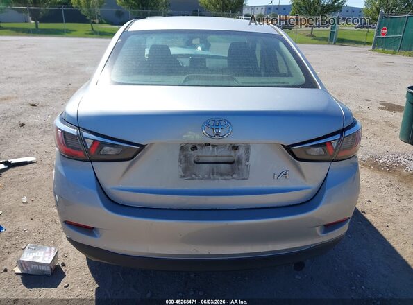 3MYDLBYV8JY321846 2018 TOYOTA YARIS IA Silver 