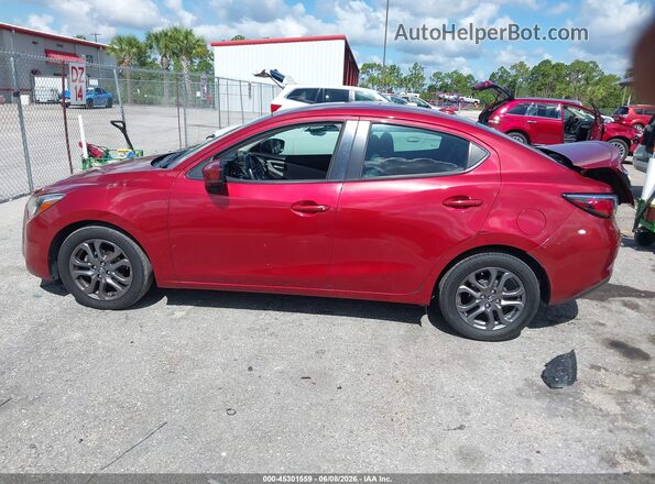 3MYDLBYV8KY500888 2019 TOYOTA YARIS Red Vista interior de 360 grados