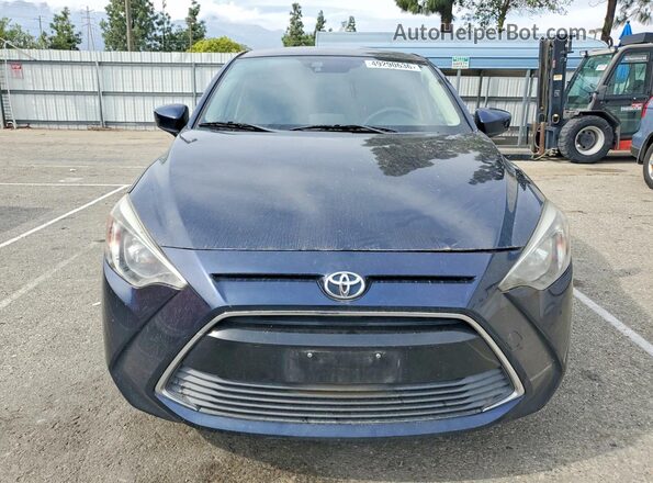 3MYDLBYV9HY156951 2017 TOYOTA YARIS Синий 