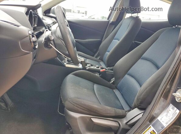 3MYDLBYV9HY167576 2017 TOYOTA YARIS Gray 