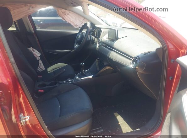 3MYDLBYV9HY169506 2017 TOYOTA YARIS IA Red Vista interior delantera
