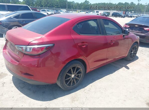 3MYDLBYV9HY169506 2017 TOYOTA YARIS IA Red Trasero derecho
